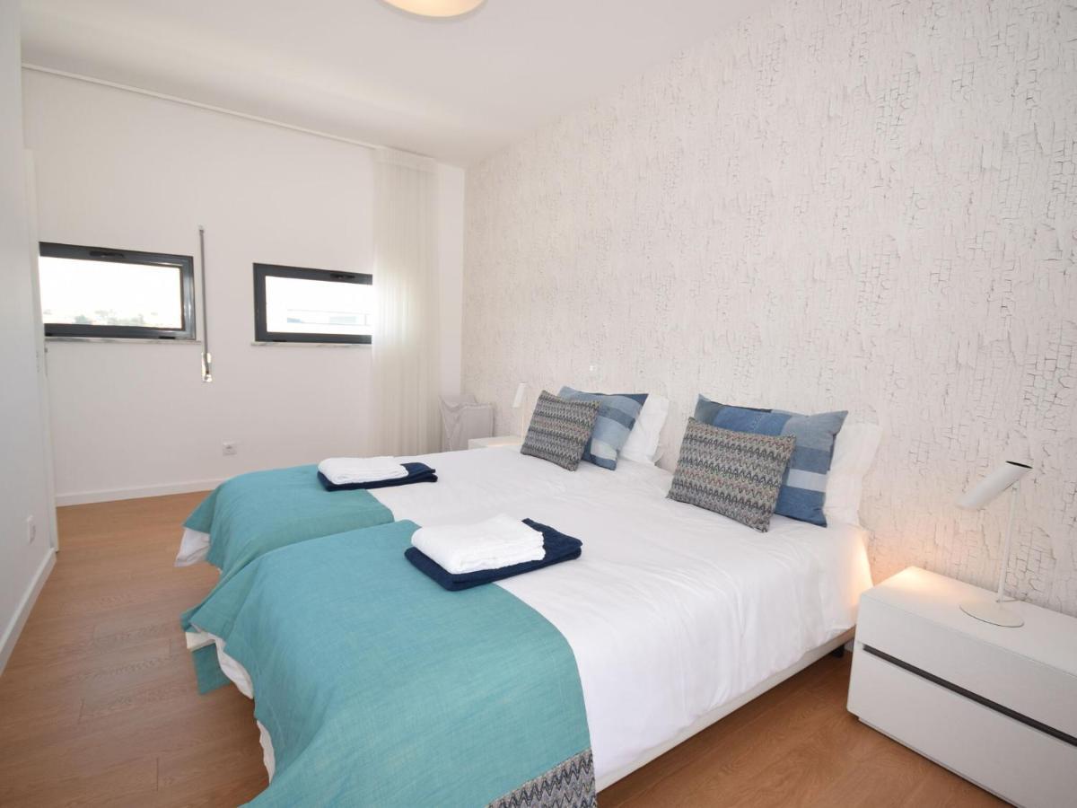 Modern Villa With Private Pool Near The Beautiful Beach Of Foz De Arelho Nadadouro 외부 사진