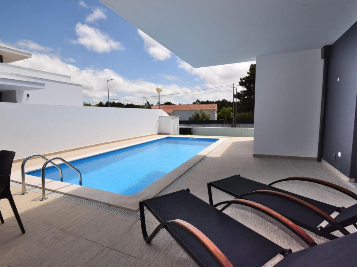 Modern Villa With Private Pool Near The Beautiful Beach Of Foz De Arelho Nadadouro 외부 사진